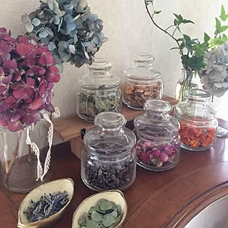 ドライフラワー ガラスキャニスターのインテリア実例 Roomclip ルームクリップ