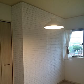 壁/天井/DIY/ホワイト/発泡スチロールレンガ/シンプル...などのインテリア実例 - 2015-06-22 20:30:33
