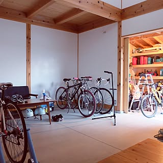 ロードバイク ガレージのインテリア実例 Roomclip ルームクリップ