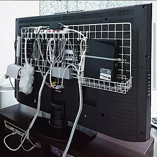 ワイヤーネット テレビ裏のおしゃれなアレンジ 飾り方のインテリア実例 Roomclip ルームクリップ