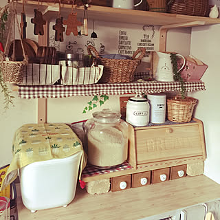 キッチン/ホーローポット/ナチュキチのカゴ/お気に入りの空間/いつもいいねやコメありがとうございます♡...などのインテリア実例 - 2017-09-02 18:06:05