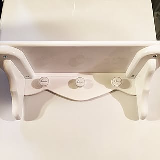バス/トイレ/付け方間違えた/いつもいいねやコメありがとうございます♡/ホワイトインテリアに憧れて/トイレ改造計画...などのインテリア実例 - 2017-04-13 23:45:25