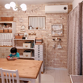 フレンチカントリー レンガ壁紙のインテリア実例 Roomclip ルームクリップ