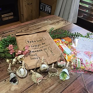 ベッド周り/皆さんのお陰で励みになってます♡/いつもいいね!ありがとうございます♪/花も緑も好き♡/ヘイヘイホー部...などのインテリア実例 - 2017-05-13 13:20:25