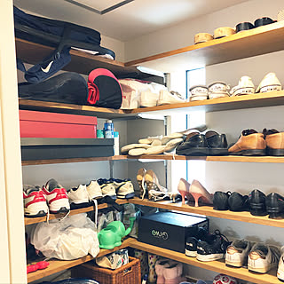玄関土間収納/玄関土間/靴収納/ガチャ棚/お見苦しい写真ごめんなさい。...などのインテリア実例 - 2018-04-26 15:35:48