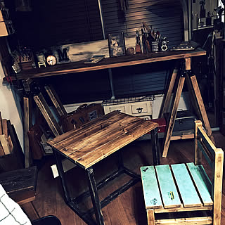 机/模様替えしたい病!/貧乏ヒマなし/いいね&フォローありがとうございます☆/かわりばえしない投稿すみません。/押し逃げばかりでごめん( ノдヾ)...などのインテリア実例 - 2017-08-29 19:52:01