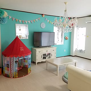 アンティーク ティファニーブルーの壁のインテリア実例 Roomclip ルームクリップ アンティーク ティファニーブルーの壁のインテリア実例 Roomclip ルームクリップ