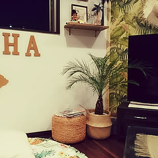 部屋全体/こんな私にいつもありがとう❤️/好きに囲まれて幸せ。/ハワイアンインテリア/リゾートスタイル...などのインテリア実例 - 2018-07-09 05:13:18