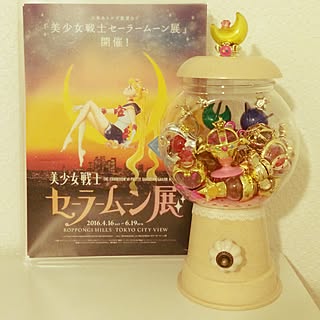 オタク部屋 セーラームーンガチャのインテリア実例 Roomclip ルームクリップ