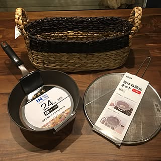 机/ニトリ様でお買い物(笑)/フォロワーさんに感謝感激雨霰!/いいね、コメントありがとう♡/ニトリ様の回し者?(笑)...などのインテリア実例 - 2017-04-29 21:57:57