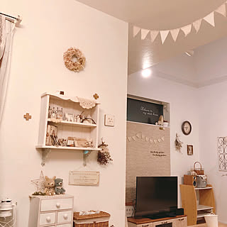 リビングインテリア/リビング/フレンチナチュラル/インスタやってます♡/コメントお気遣いなく♡...などのインテリア実例 - 2020-02-23 19:16:54