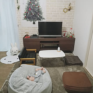 リビング/狭小リビング/こどもと暮らす/ソファーのない暮らし/ミッフィーが好きのインテリア実例 - 2019-12-02 17:04:11