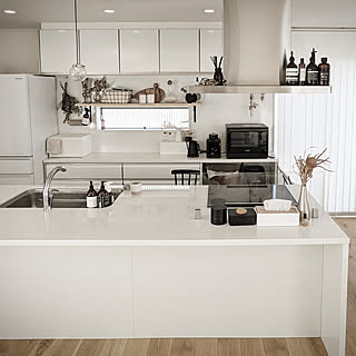 カウンターテーブル 白いキッチンのインテリア実例 Roomclip ルームクリップ