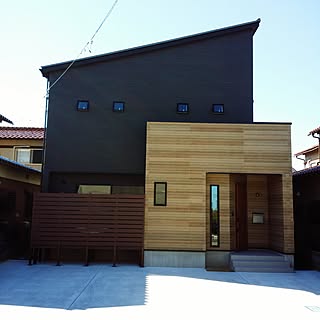 外観 格子のインテリア実例 Roomclip ルームクリップ