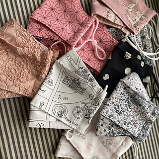 リバティ 手作りカーテンのまとめページ Roomclip ルームクリップ