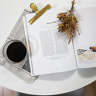 机/モノトーン/シンプル/スッキリ暮らしたい/海外インテリア...などのインテリア実例 - 2020-01-23 14:04:45