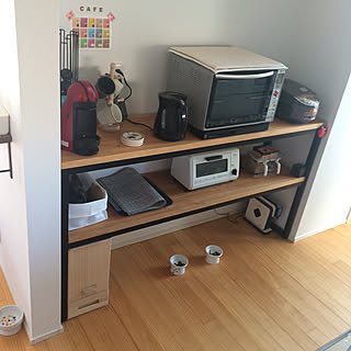 女性の、4LDK、家族住まいの「棚」についてのインテリア実例