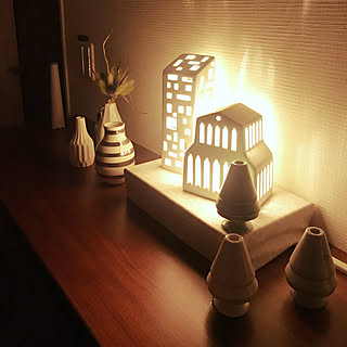 男性の、4LDK、家族住まいの「玄関/入り口」についてのインテリア実例