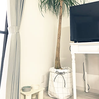 ドジな私/RCに感謝❤︎です/ホワイト×グレー/いいね！ありがとうございます♪/ポニーテール...などのインテリア実例 - 2020-02-25 06:15:52