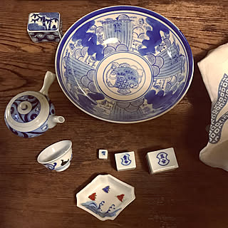 机/昔のふきん/小さい菱形の千鳥染付てしょう皿/黒いアヒル?の小さい盃/お座敷遊び升賽子セット...などのインテリア実例 - 2018-10-11 13:19:25