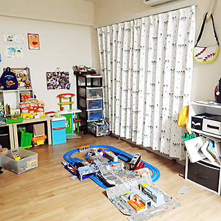 部屋全体/キッズカーテン/ユニベール・モニター/子供部屋/おもちゃ部屋...などのインテリア実例 - 2018-09-14 23:43:16