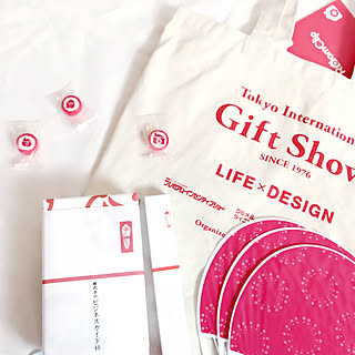 部屋全体/東京ビッグサイト/お土産もありがとうございます/LIFE×DESIGN 2018 秋/飴かわいい♡♡♡...などのインテリア実例 - 2018-09-04 17:29:10