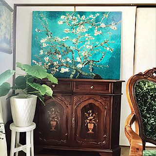 花咲くアーモンドの枝のインテリア実例 Roomclip ルームクリップ