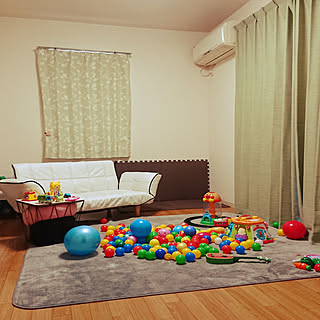 ラグ 子育て中のインテリア実例 Roomclip ルームクリップ