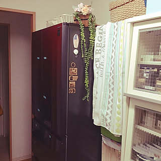 キッチン/西海岸風インテリアに憧れる/リメイク初心者/社宅住まい/収納は隠す派...などのインテリア実例 - 2017-10-04 08:27:16