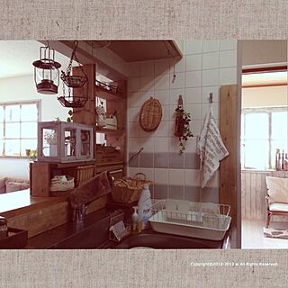 キッチン/手作り窓枠/DIY/キッチンカウンターからのインテリア実例 - 2013-02-01 22:39:05