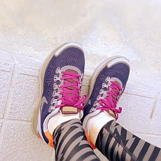 玄関/入り口/ランニングシューズ/nike/今日の仕事靴/インテリアじゃなくてごめんなさい♡...などのインテリア実例 - 2013-10-27 09:02:42