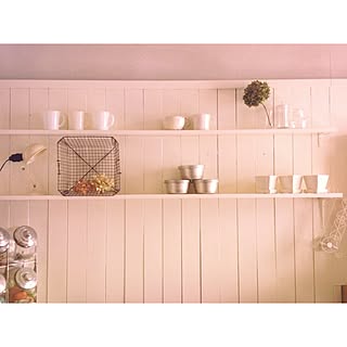 部屋全体/DIY板壁/DIY/DIY棚/ホワイトインテリア...などのインテリア実例 - 2013-09-04 15:00:44
