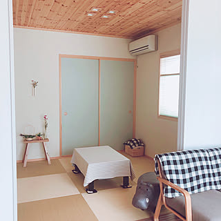 無印良品/マルチカバーをテーブルクロスに♪*゚/皆さんこんばんは✩カバオです( ̄・・ ̄)/カバオと暮らす❁.*・゚/カバオのいる風景❁.*・゚...などのインテリア実例 - 2019-05-26 20:59:53