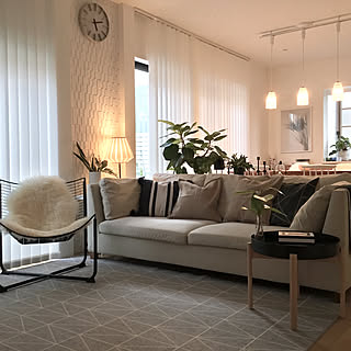 サイドテーブル/DIY/海外インテリアに憧れる/海外インテリア好き/モノトーン×ナチュラル...などのインテリア実例 - 2019-09-14 17:25:43