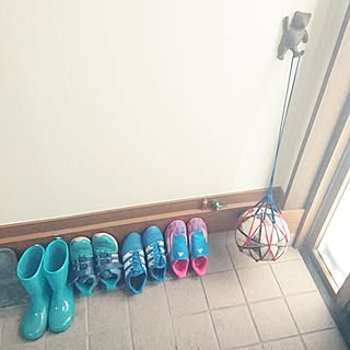 玄関 入り口 サッカーのおしゃれなアレンジ 飾り方のインテリア実例 Roomclip ルームクリップ