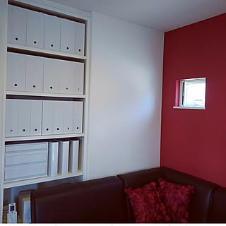 棚 差し色は赤のインテリア実例 Roomclip ルームクリップ