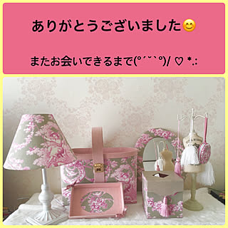 女性の、Other、家族住まいの「リビング」についてのインテリア実例