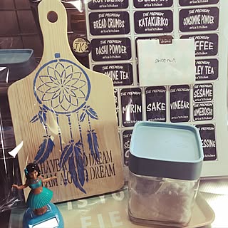 棚/この子名前なににしよ…/調味料入れはコストコ/TKEちゃんウッドボード/TKEちゃんありがとう♡...などのインテリア実例 - 2017-06-01 22:25:30