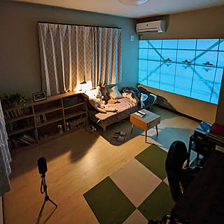 6畳 自分の部屋は趣味の部屋のレイアウト おしゃれなインテリアコーディネートの実例 Roomclip ルームクリップ
