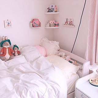 白い部屋 女子部屋のおしゃれなインテリアコーディネート レイアウトの実例 Roomclip ルームクリップ