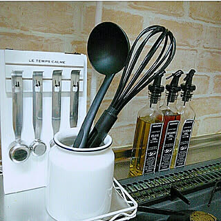 キッチンツール/T-falツール/T-faL/貝印 セレクト100 計量スプーン/ボトルディスペンサー...などのインテリア実例 - 2019-02-28 18:34:35