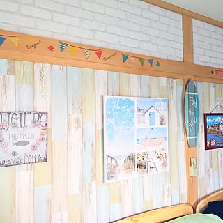 ベッド周り/西海岸インテリア/レンガ壁紙/西海岸風/木目調壁紙...などのインテリア実例 - 2017-06-29 16:12:27