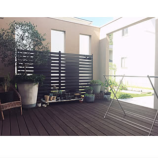 玄関/入り口/植物/オリーブの木/洗濯物干しスペース/ウッドデッキ...などのインテリア実例 - 2017-08-19 09:55:12