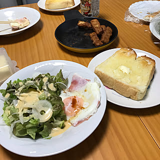 キッチン/サニーレタス/ベーコンエッグ/ダイニングテーブル/朝食♪...などのインテリア実例 - 2018-11-12 08:19:34