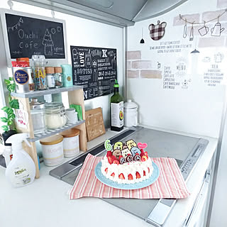 キッチン/ナチュラルインテリア/インテリア雑貨/バースデーケーキ/カフェ風インテリア...などのインテリア実例 - 2019-12-31 12:09:42