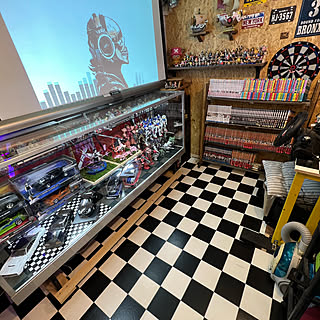 ショーケース 自作本棚のおしゃれなアレンジ 飾り方のインテリア実例 Roomclip ルームクリップ