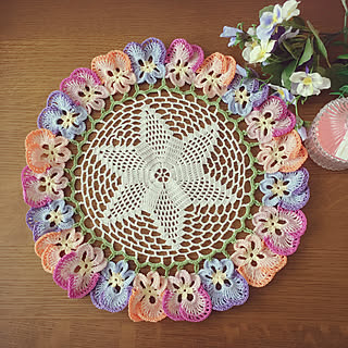 キッチン/レース編みのドイリー/パンジー/スリコのキャンドル/キッチンではありません…/レース編み♡...などのインテリア実例 - 2018-07-09 08:59:34