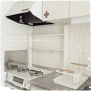 キッチン/水切りカゴ/お返事遅くてごめんなさい(人д`)/板壁/棚DIY...などのインテリア実例 - 2018-05-23 21:12:06