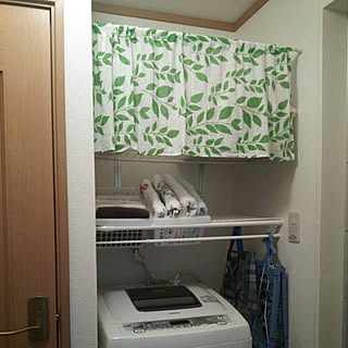 バス/トイレ/細かいところから、コツコツと…/いつかきっとお家建てるぞ!/まだ何もしてない/賃貸アパート/誰かアイデアください!...などのインテリア実例 - 2015-05-26 11:25:52