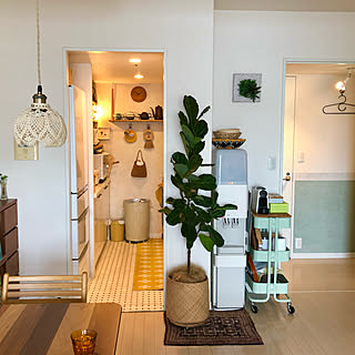 ツートン壁紙のインテリア実例 Roomclip ルームクリップ ツートン壁紙のインテリア実例 Roomclip ルームクリップ